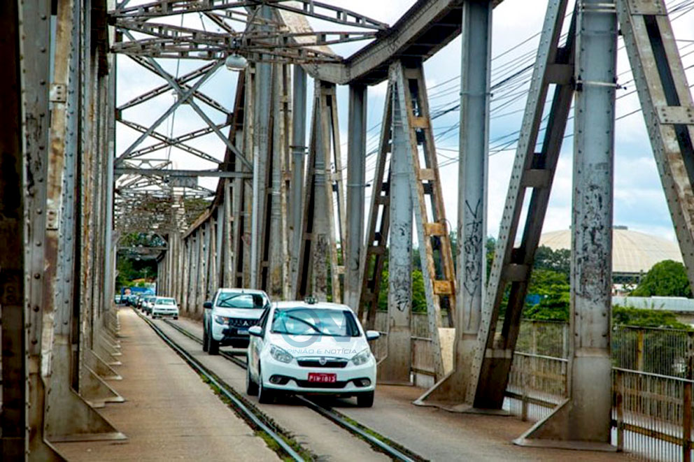 Sílvio Mendes aciona DNIT após receber vídeo preocupante sobre estrutura da ponte Teresina-Timon