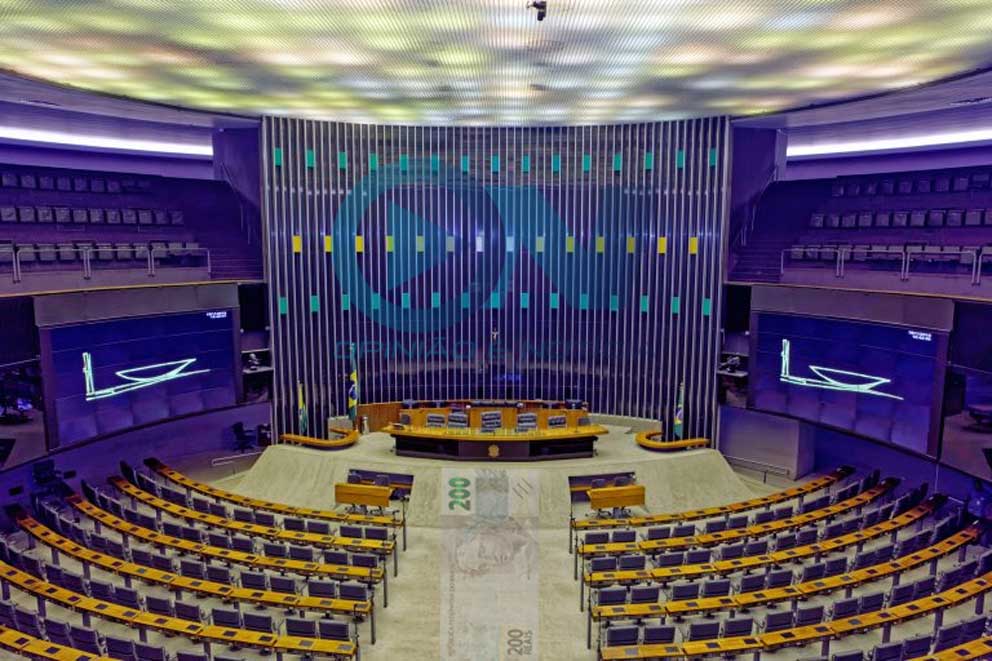 PEC do Escudo: aliados de Bolsonaro querem blindar parlamentares e esvaziar poder do STF