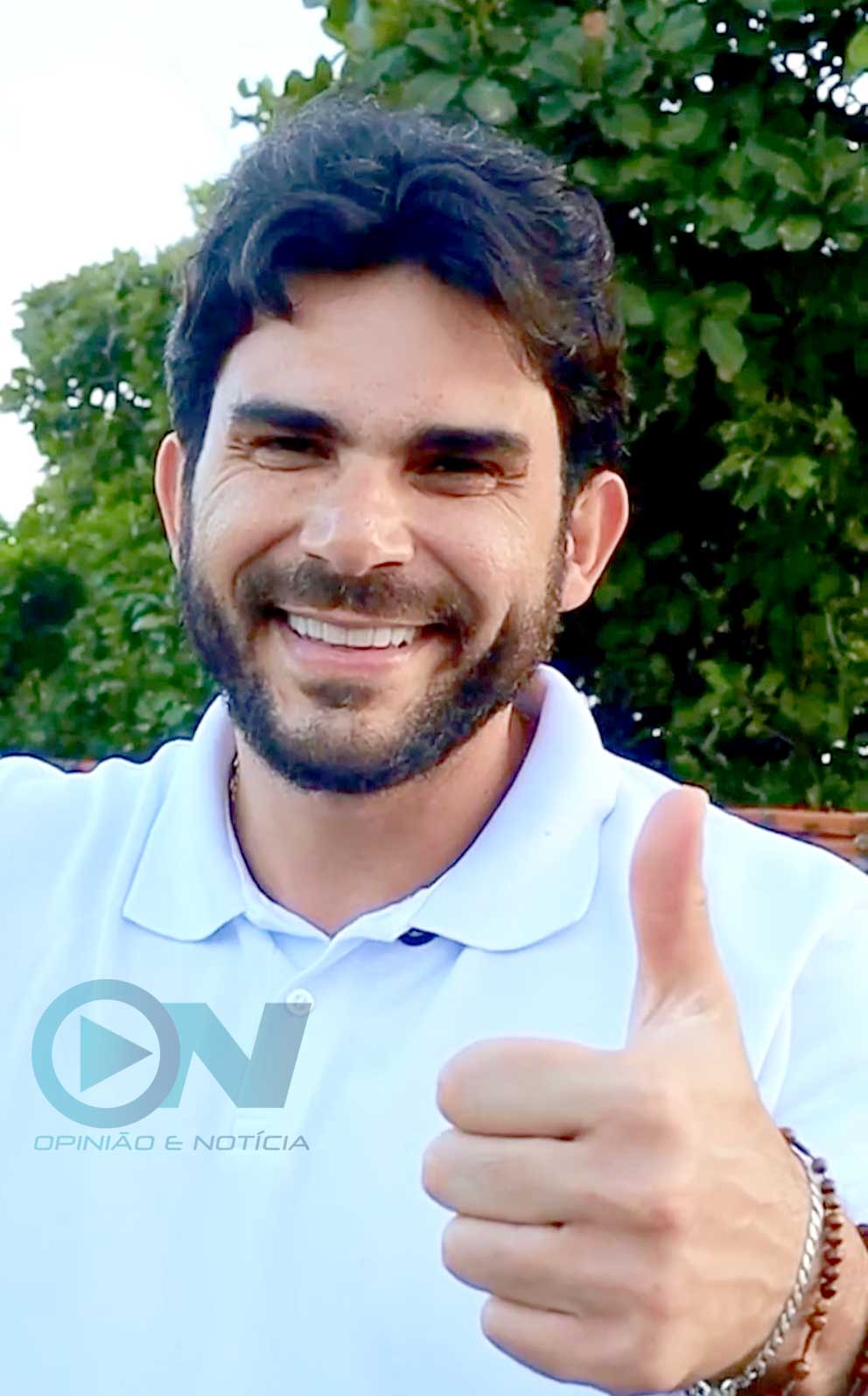 Lei de inclusão para pessoas com Síndrome de Down e calçamento em Floriano marcam a semana de trabalho do deputado Dr. Marcus Vinícius