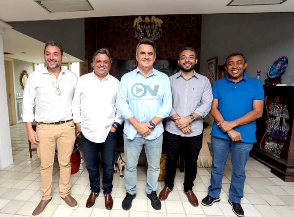 Ciro Nogueira reúne-se com Prefeito de Parnaíba em Teresina para agenda administrativa e política