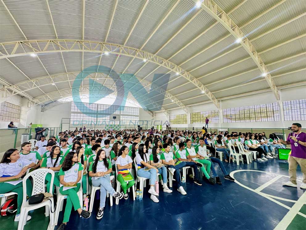 Estudantes da rede pública já podem solicitar isenção da taxa do Enem 2025