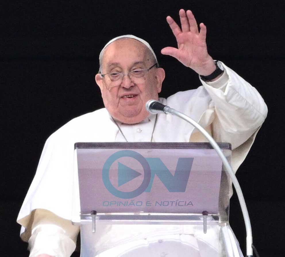 Papa Francisco morre aos 88 anos e deixa legado de empatia, reformas e fé popular