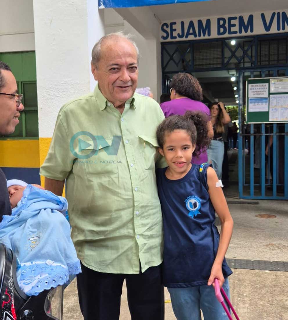 Sílvio Mendes abre campanha de vacinação nas escolas e fala sobre a polêmica do Hospital São Marcos
