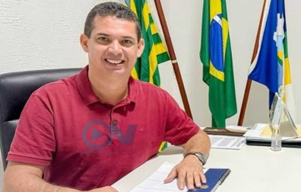 Prefeito João Arilson é investigado por suspeita de enriquecimento ilícito e uso de bens públicos para fins pessoais