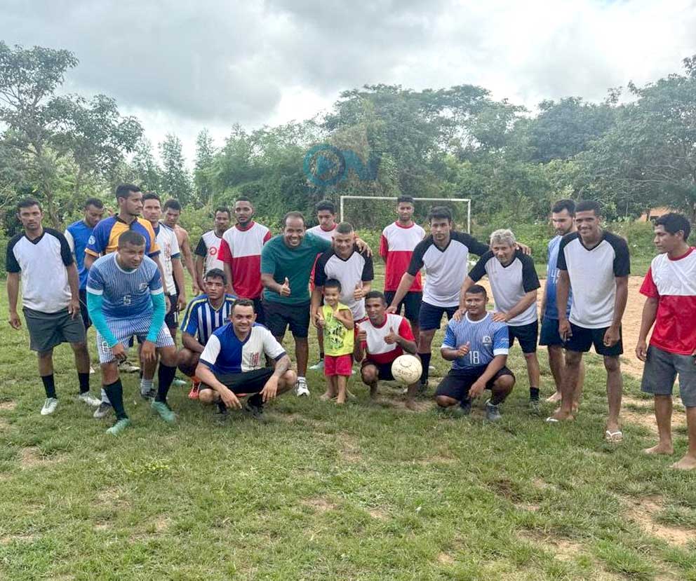 No Dia do Trabalhador, Enzo Samuel prestigia “Socopinha” e defende jornada de trabalho mais justa