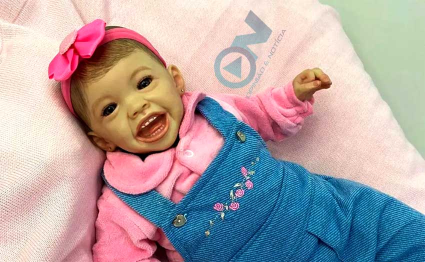 Projeto de lei quer multar quem levar "bebês reborn" para atendimento em hospitais públicos de Teresina
