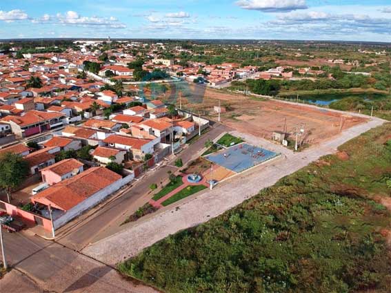 Governador sanciona lei que permite negociar e quitar dívidas de imóveis com até 50% de desconto