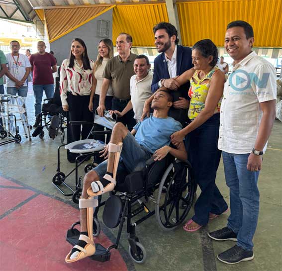 Deputado Dr. Marcus Vinícius Kalume participa de entrega de órteses e próteses do Programa “Passo à Frente” em Floriano
