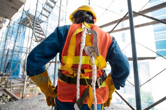 Vai reformar ou construir? Equatorial Piauí reforça orientações e cuidados com energia elétrica em obras