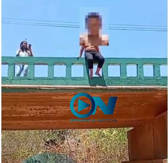 Criança é desafiada por colegas a pular de ponte para ganhar uma Coca-Cola em Canto do Buriti