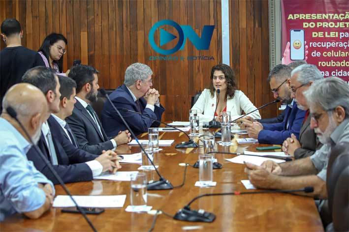 Com redução de 50% nos roubos de celulares, projeto do Piauí inspira lei de combate ao crime em São Paulo