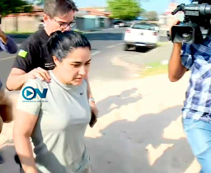 Sol Pessoa depõe por duas horas e delegado diz que investigados querem cooperar. "Cumpria solicitações de pessoas ligadas à administração municipal", disse ela.