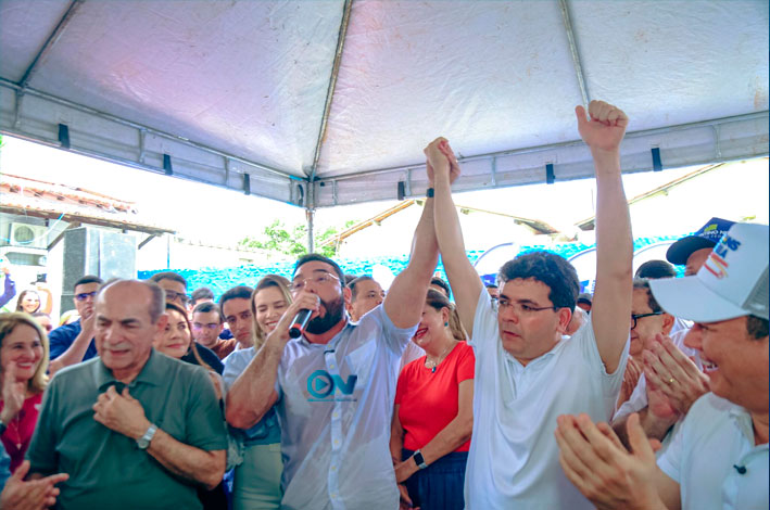 Rafael Fonteles autoriza nova etapa da Orla da Pedra do Sal e mais de R$ 50 milhões em asfalto para Parnaíba