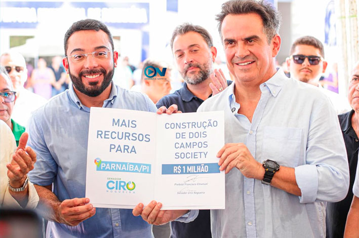 Ciro inaugura centro de saúde e anuncia novos benefícios para a população de Parnaíba